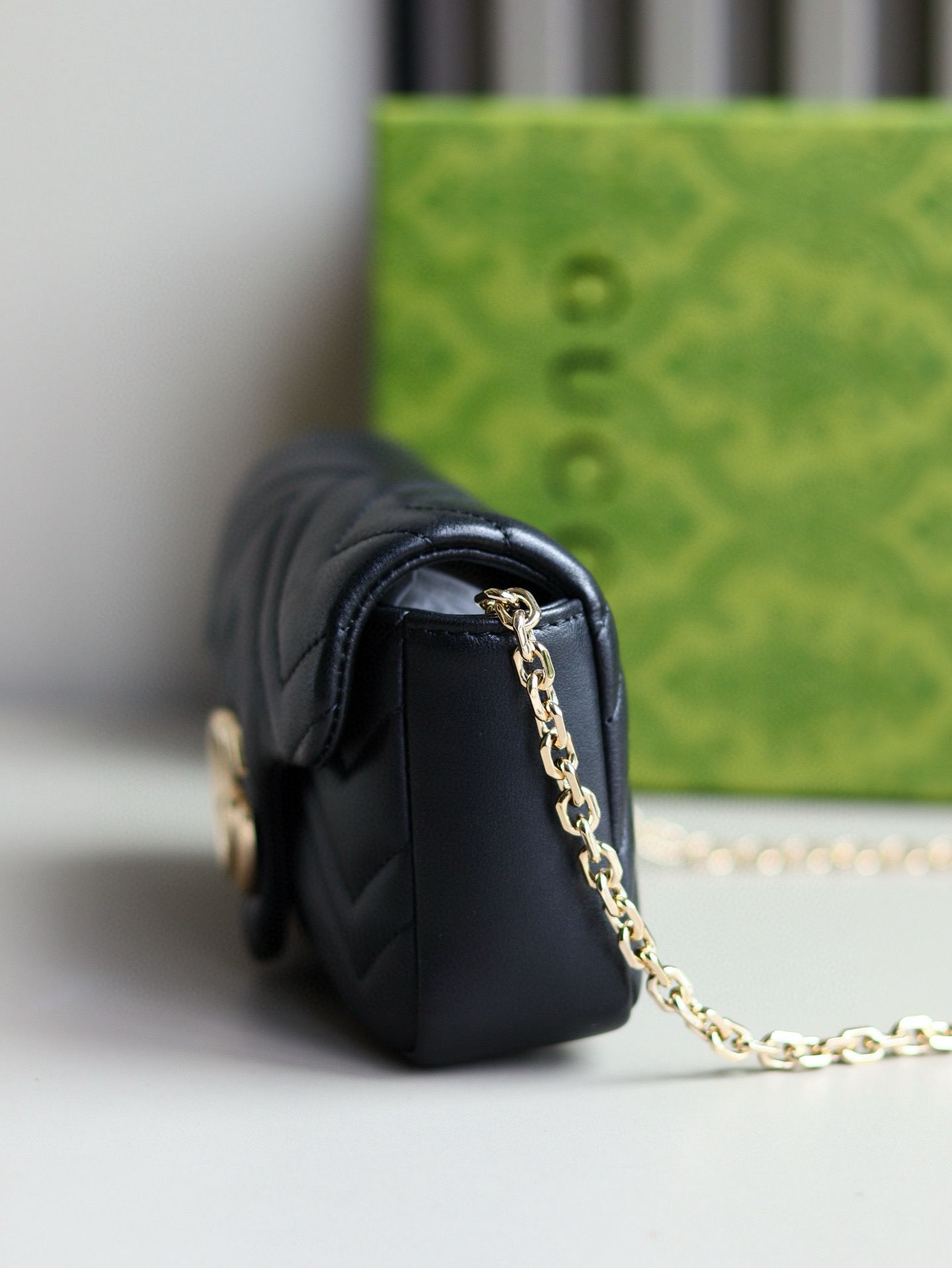 GUCCI GG MARMONT MINI SHOULDER BAG 841290 Black&Light Gold-Tone GUCCI GG MARMONT MINI SHOULDER BAG 841290 Black&Light Gold-Tone