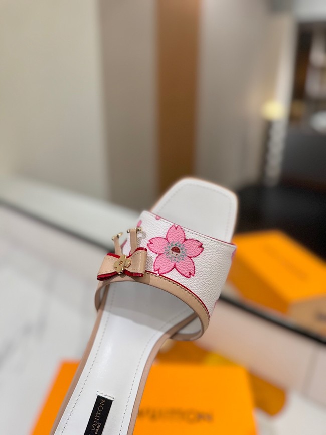 Louis Vuitton Slippers 45001-12