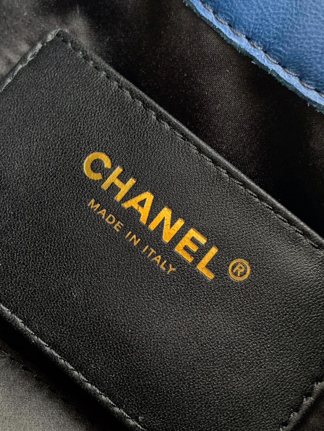 CHANEL 25 MINI HANDBAG Woolen tweed AS5631 dark blue