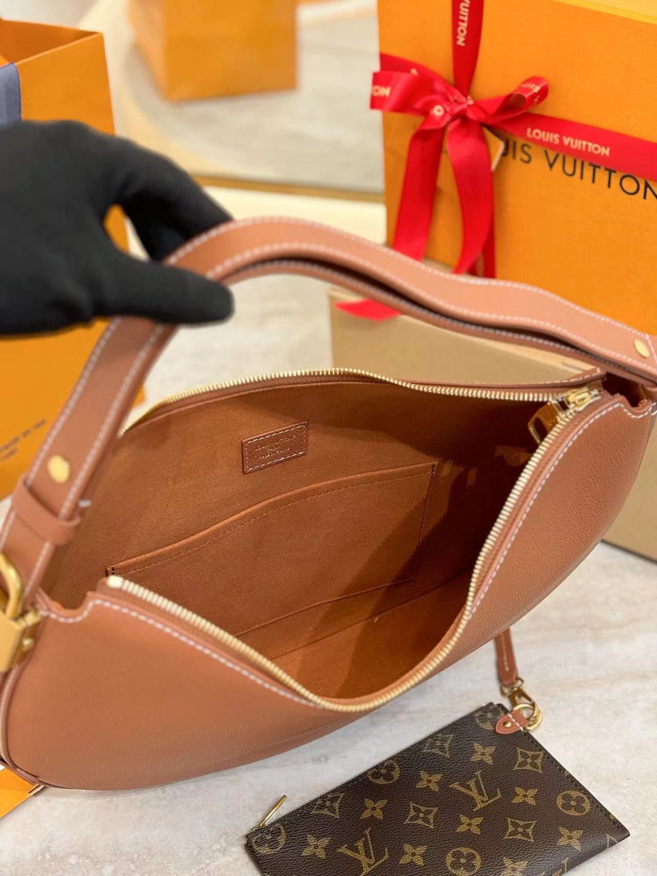 Louis Vuitton Low Key Cookie MM M14642 Brown