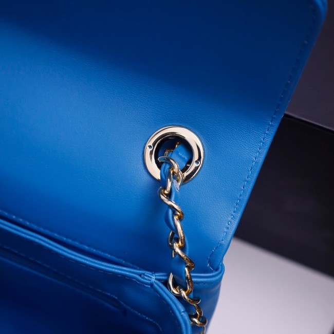 CHANEL mini Flap Bag With Top Handle 4654-10