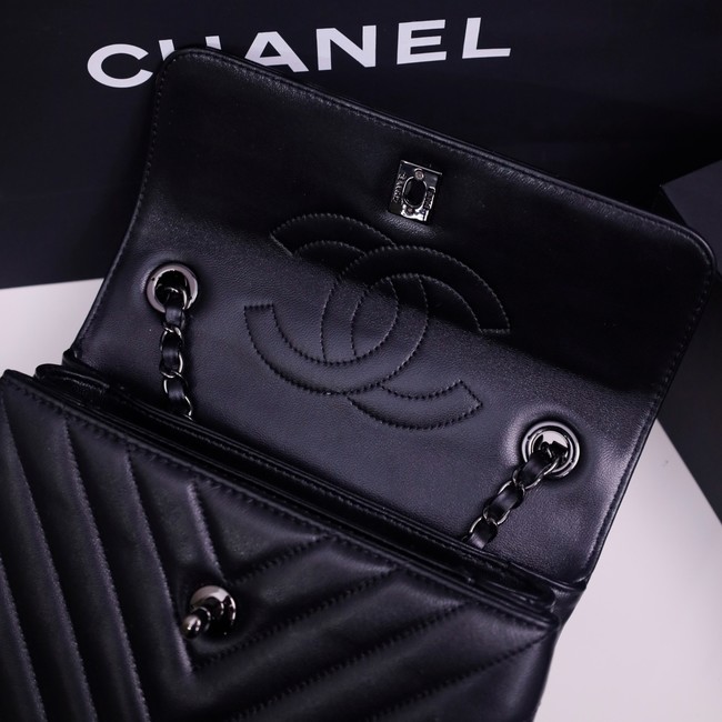CHANEL small Flap Bag With Top Handle 92236-2