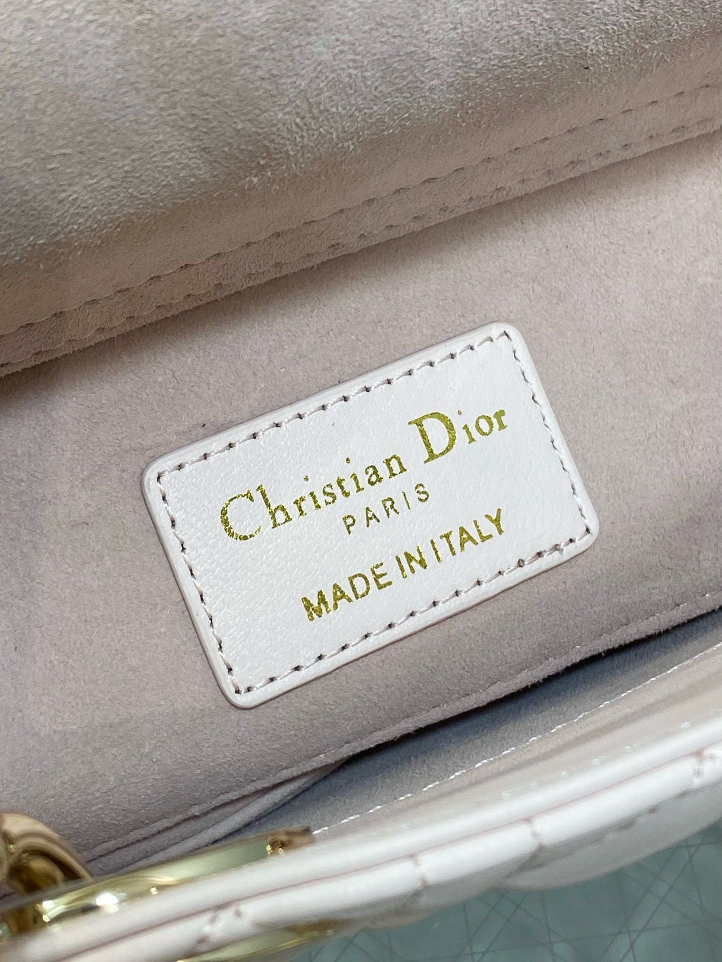 Dior Small Lady D-Joy Bag Cannage Lambskin M0613 Light Pink Dior Small Lady D-Joy Bag Cannage Lambskin M0613 Light Pink