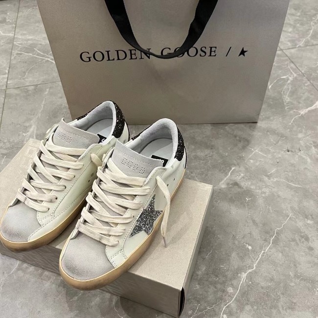 GOLDEN GOOSE DELUXE BRAND Flat shoes 45016-16