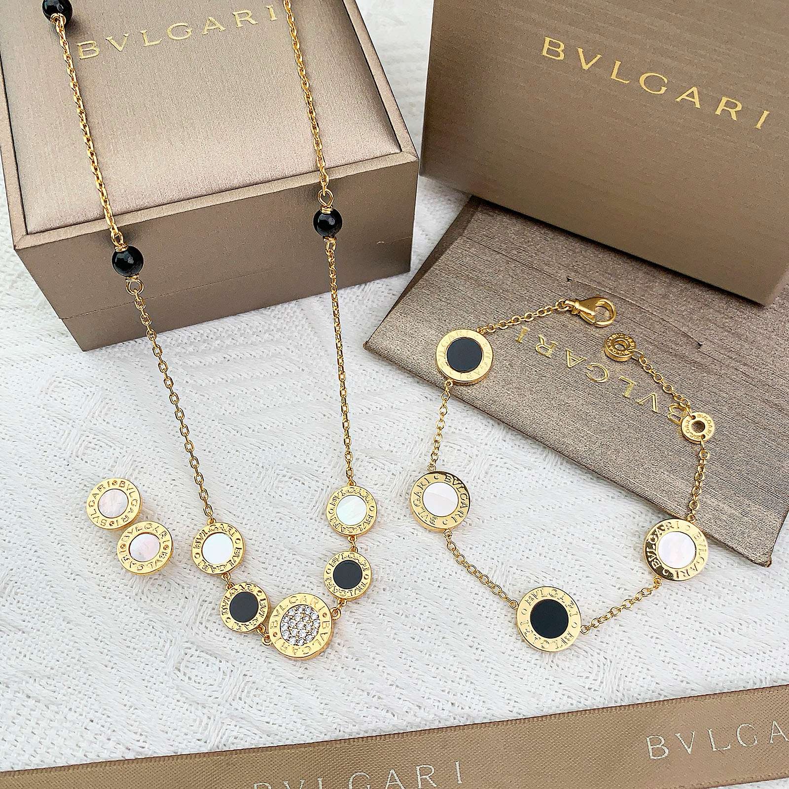 BVLGARI necklace&Bracelet&Earring CE81082