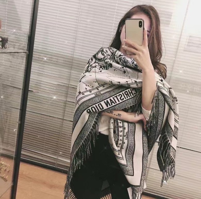 Dior Oblique Poncho Cashmere 21DOB6