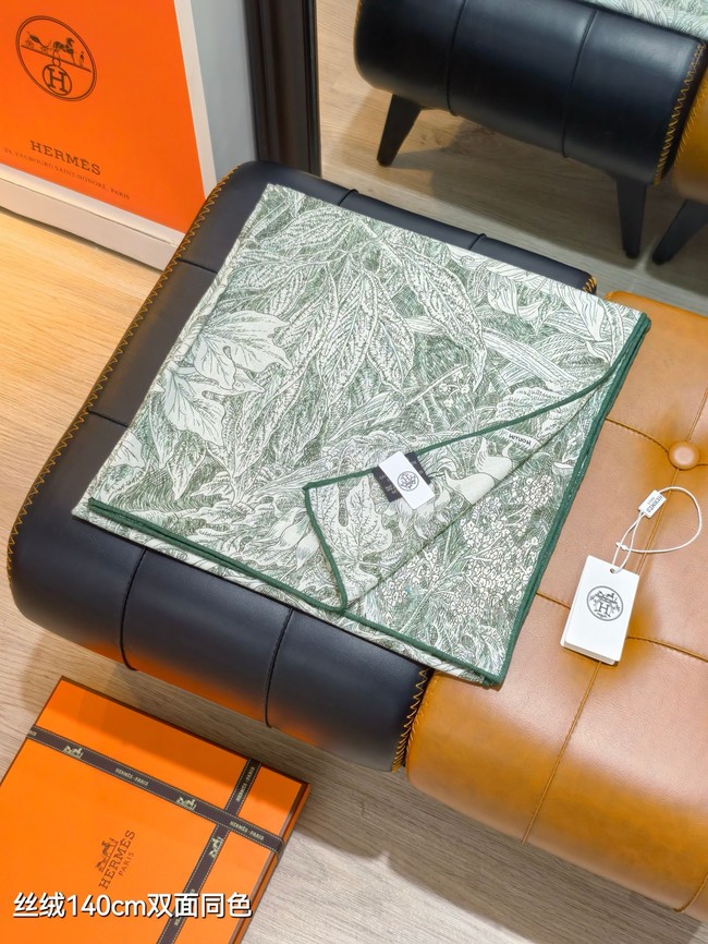 Hermes Shawl Cashmere and Silk Jacquard KY085