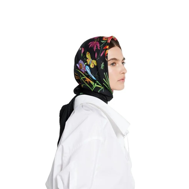 Gucci Shawl Cashmere and Silk Jacquard KY115