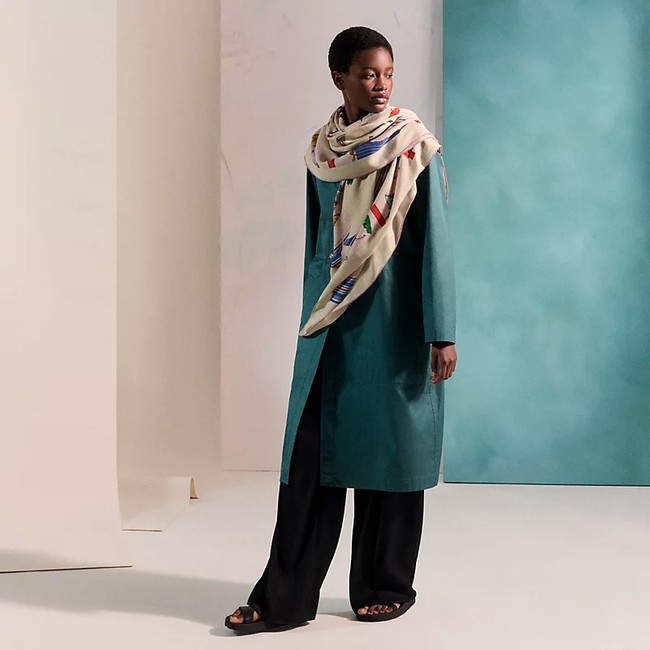 Hermes Shawl Cashmere and Silk Jacquard KY109