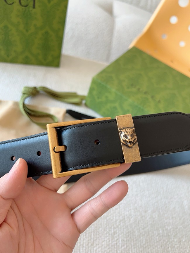 Gucci Belt with Interlocking G detail 673921-2