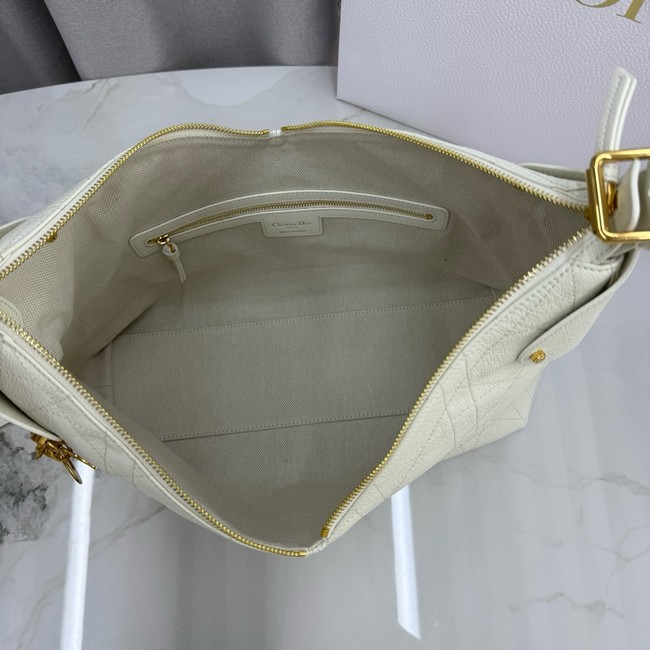 Medium Dior Voyage Bag Latte Flat Macrocannage Grained Calfskin M2846UJ