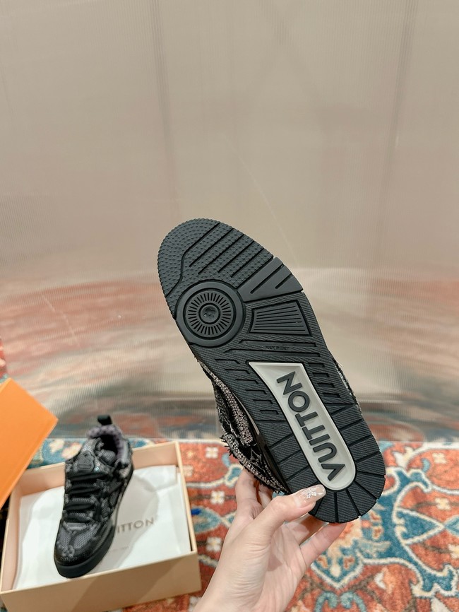 Louis Vuitton Trainer Sneaker 1ACP1R-3