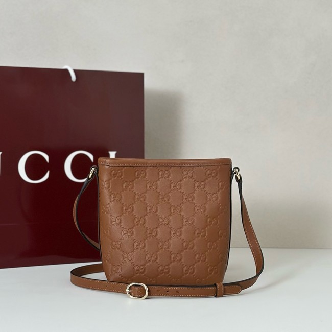 Gucci GG Emblem nano bucket bag 847090 brown