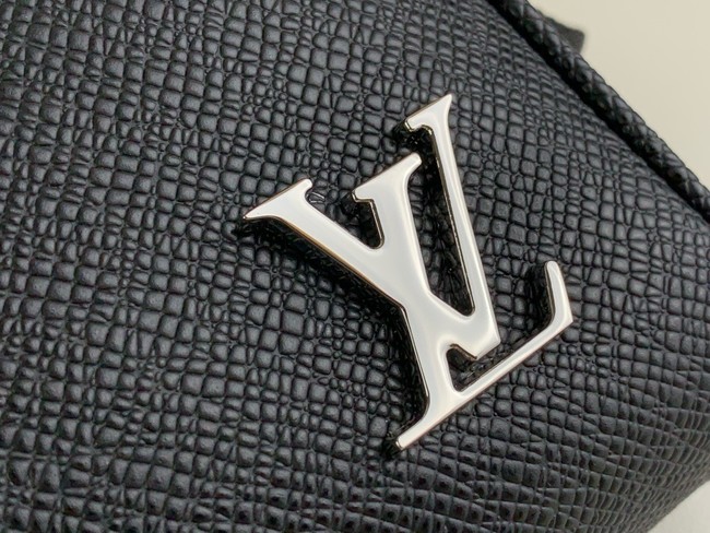 Louis Vuitton Mesenger M30260 black