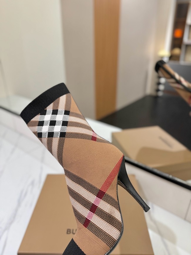 BurBerry Ankle Boot 87214-3