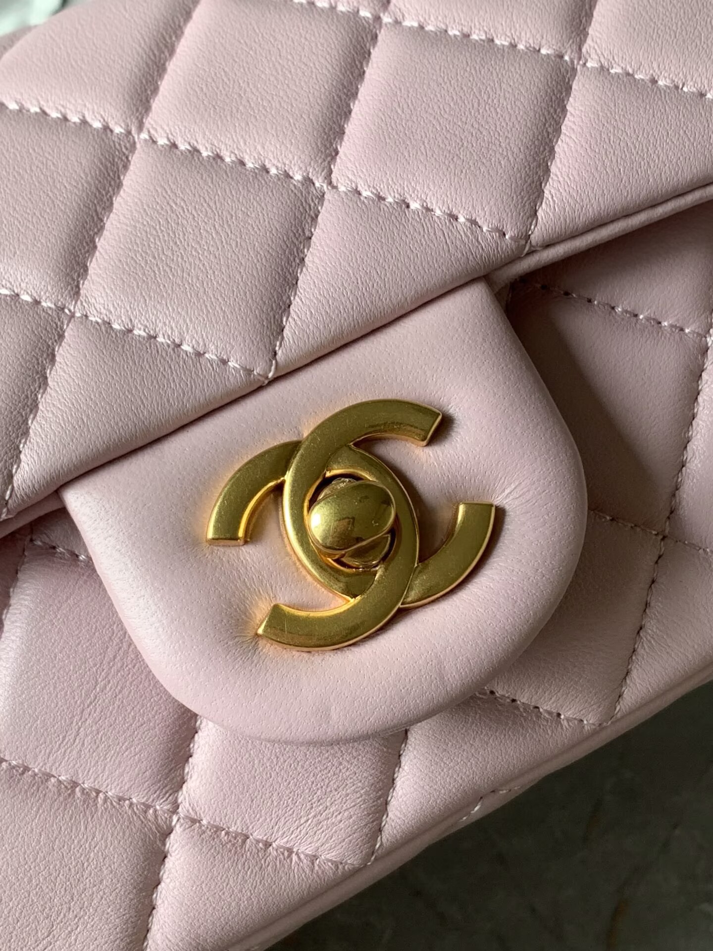 Chanel MINI Flap Bag Original Sheepskin Leather AS1787 Light Pink Chanel MINI Flap Bag Original Sheepskin Leather AS1787 Light Pink