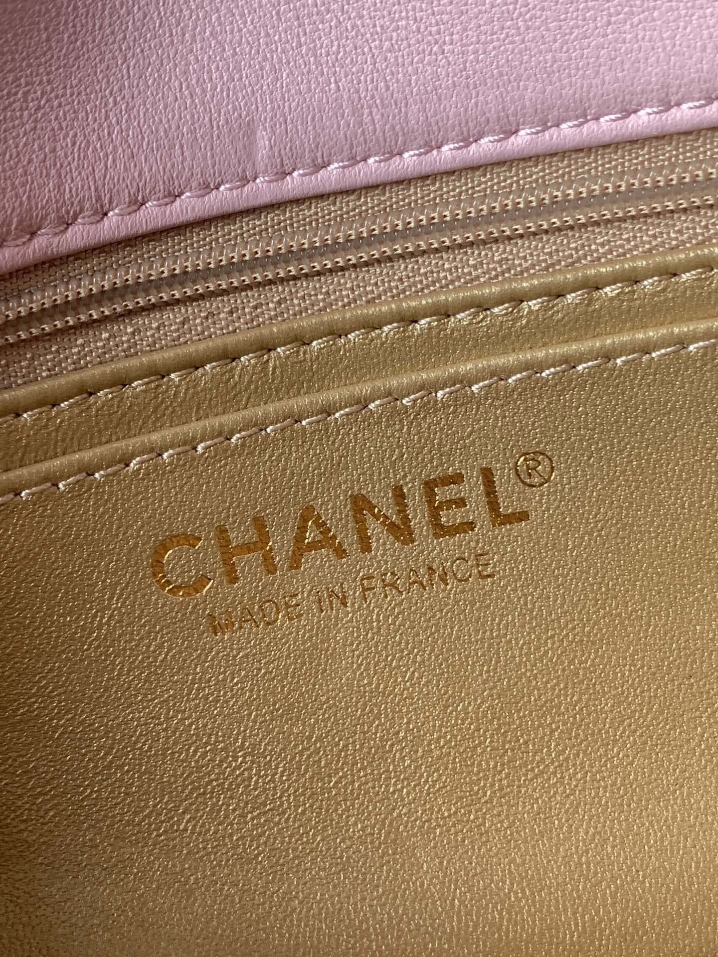 Chanel MINI Flap Bag Original Sheepskin Leather AS1787 Light Pink Chanel MINI Flap Bag Original Sheepskin Leather AS1787 Light Pink