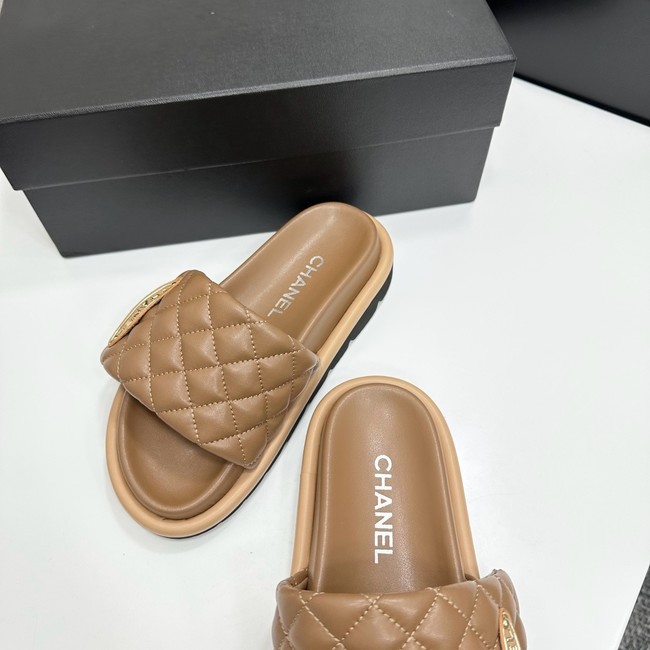 Chanel slipper 21061-3