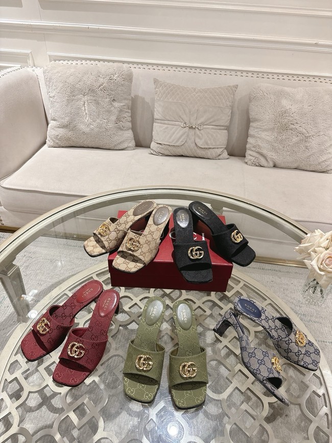 GUCCI Womens slide sandal with Horsebit 21075-1