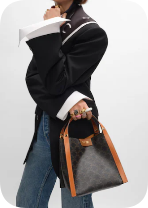 Celine SMALL CUBE BAG IN Triomphe Canvas and NATURAL Calfskin 124182 MIEL Celine SMALL CUBE BAG IN Triomphe Canvas and NATURAL Calfskin 124182 MIEL