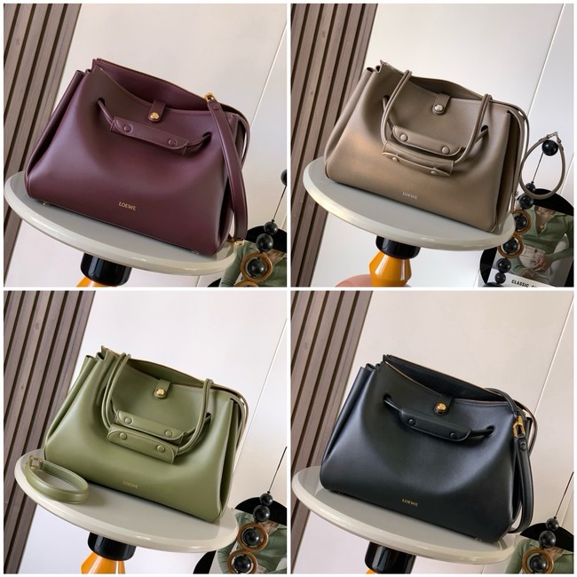 Loewe Large soft calfskin leather Madrid bag 9148 green