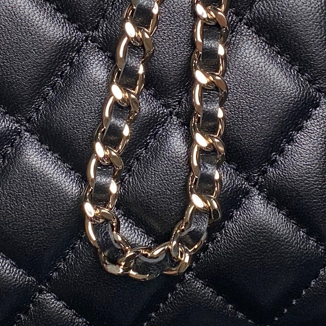Chanel Long Vanity with chain AP4842 black