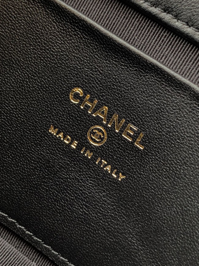 Chanel Clutch With Chain AP4975 black