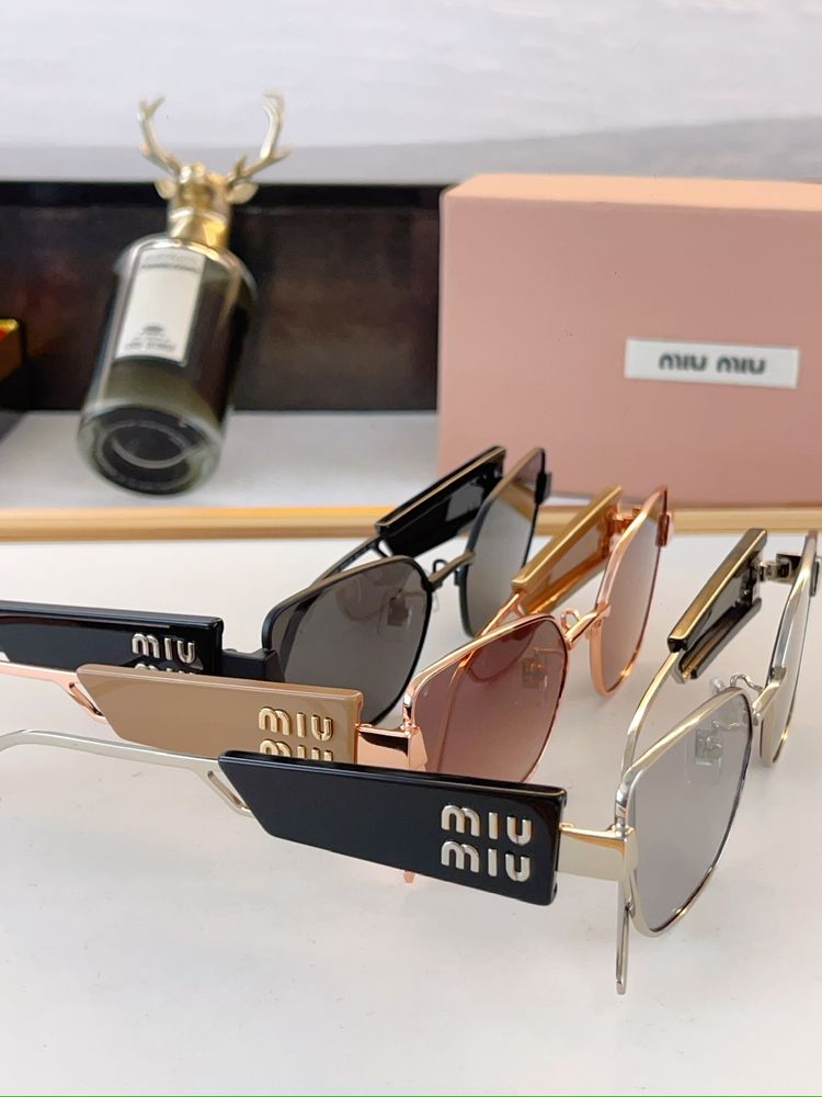 miumiu Sunglasses MMS00020-1