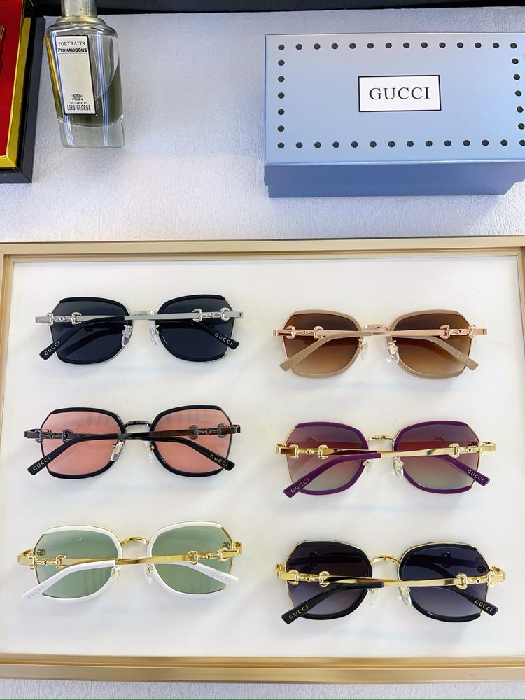Gucci Sunglasses GUS00014-1