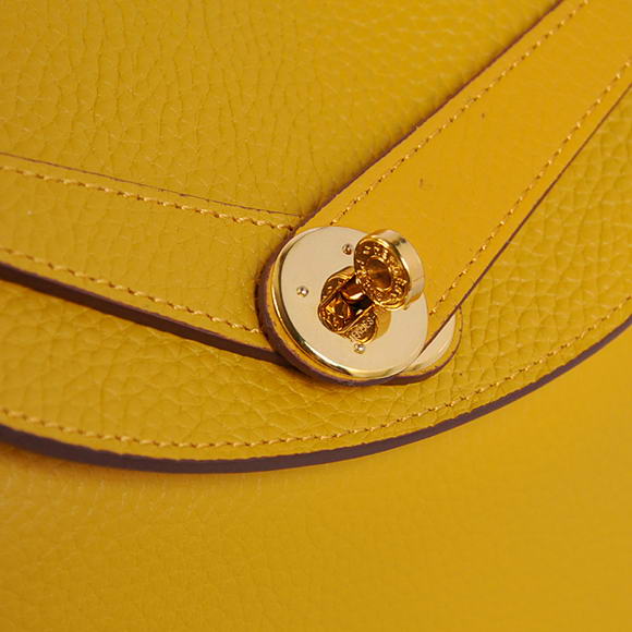 Hermes Lindy 30CM Havanne Handbags 1057 Yellow Leather Golden Hardware Hermes Lindy 30CM Havanne Handbags 1057 Yellow Leather Golden Hardware