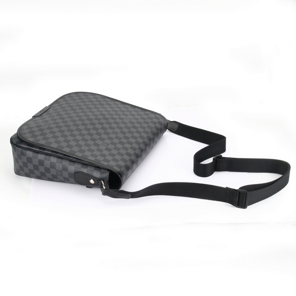 Louis Vuitton Damier Graphite Canvas Renzo N51213 Louis Vuitton Damier Graphite Canvas Renzo N51213